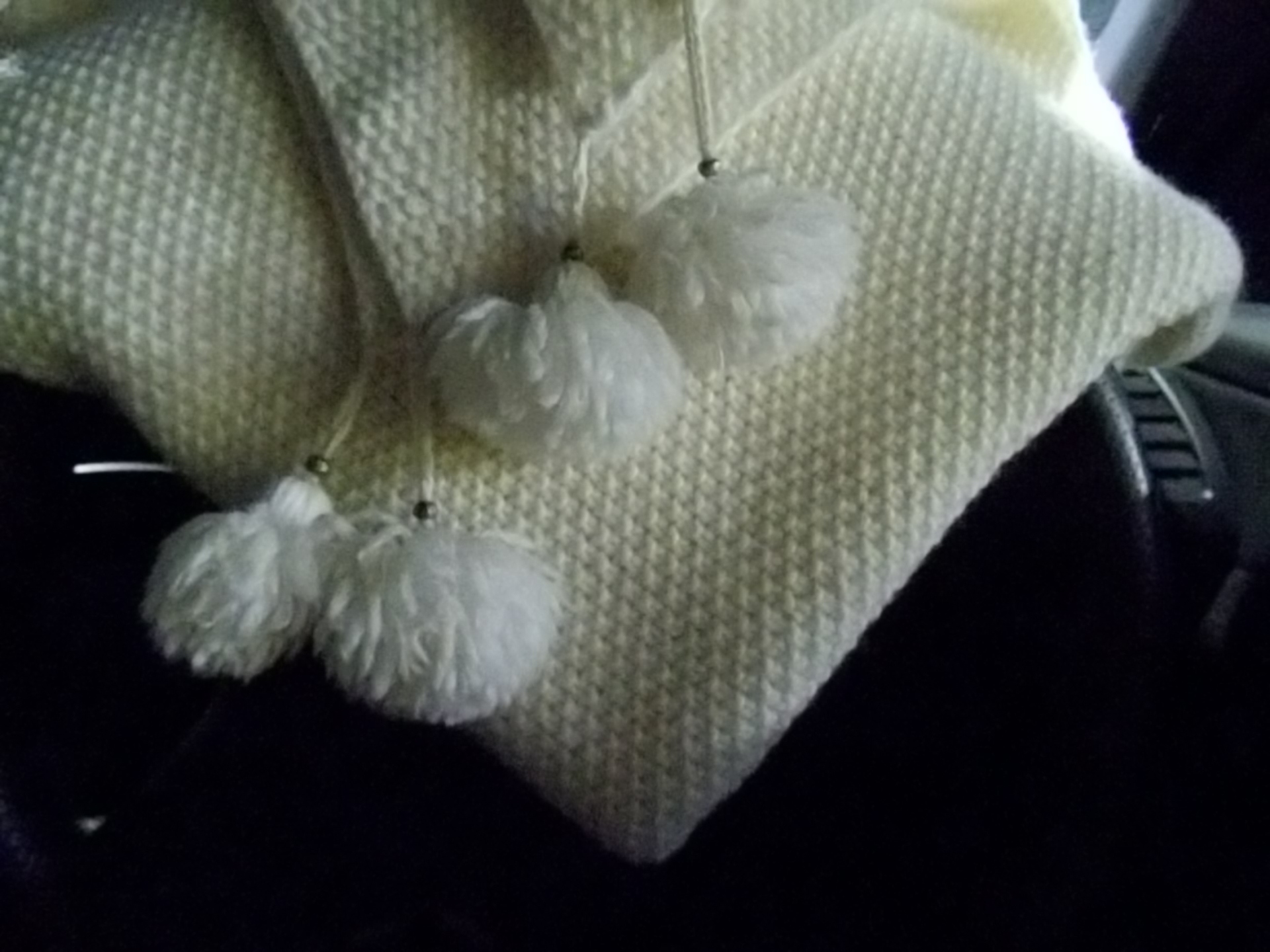 手編みのカシミヤのショール: そらの色・すなの色
